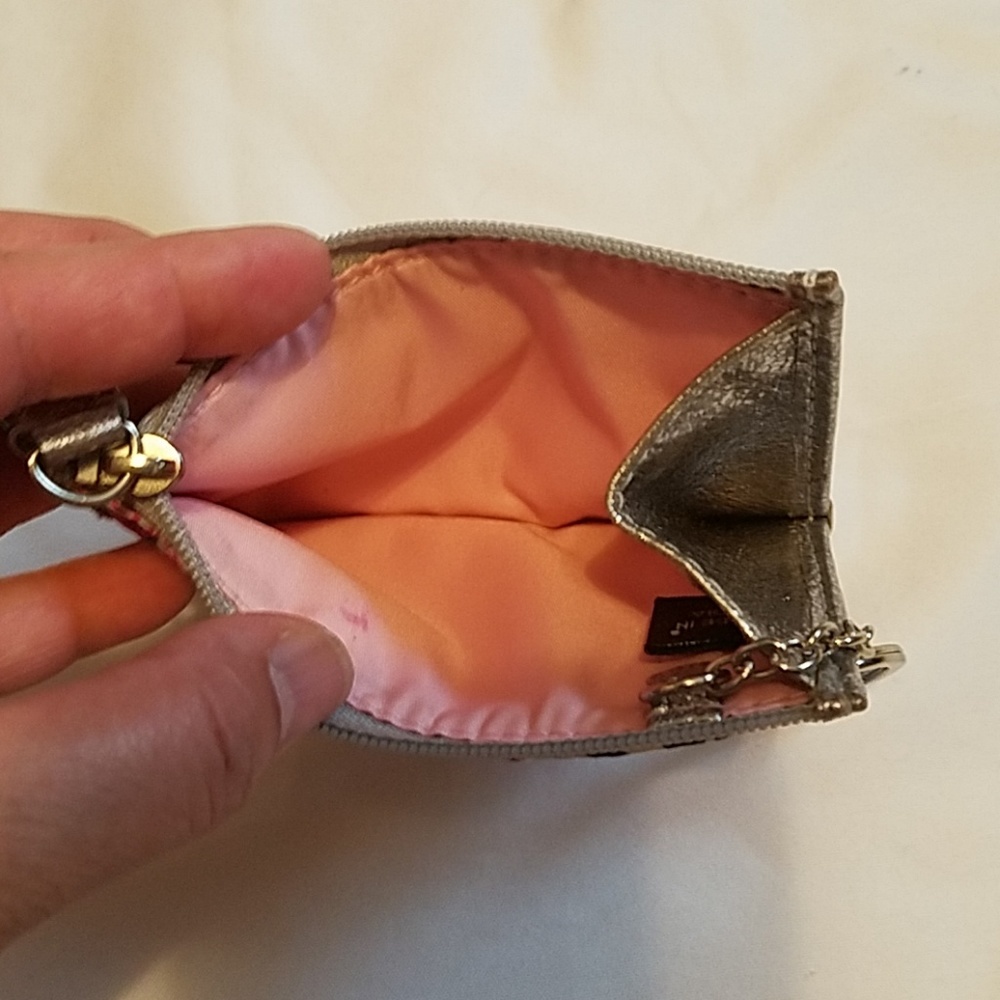 Small coach coins purse. - Picture 3 of 4